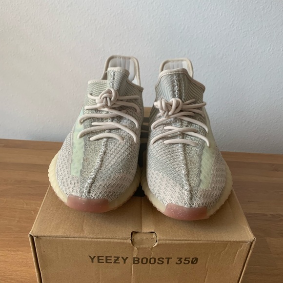 Yeezy Citrins Non Reflective Size 11.5 Mens - Picture 2 of 7